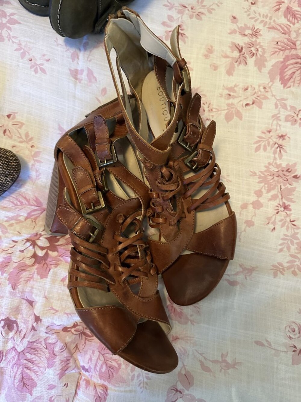 Boutique 9 Leather gladiator heels - SIZE 11